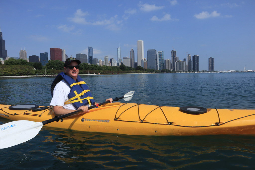 Kayaking Lake Michigan at Chicago Daniel/Dan Eidsmoe Flickr