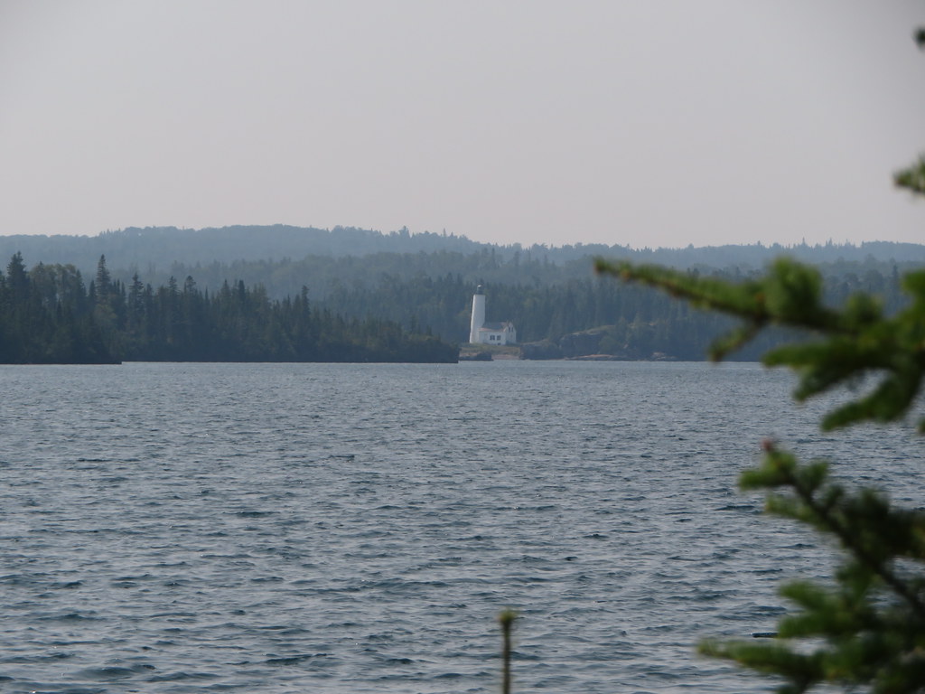 Rock Harbor Lighthouse, Rock Harbor Trail Between Daisy Fa… Flickr
