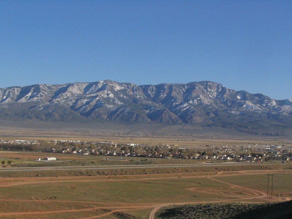 Sunset over Richfield, Utah, As Seen from Red Rock Area Ne… Flickr