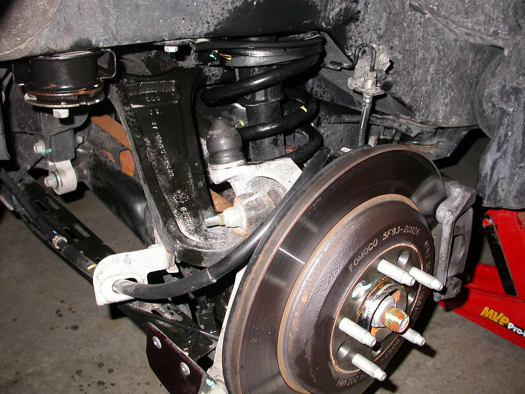 Self Leveling rear suspension Self level rear suspension … Flickr