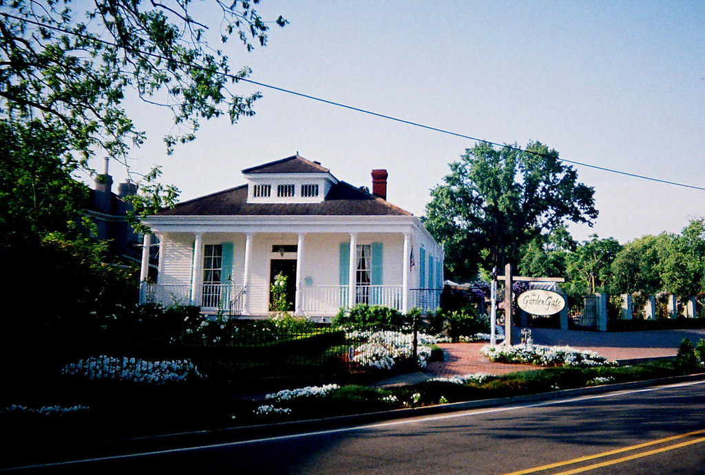 The Garden Gate, Historic Metairie Road, Jefferson Parish
