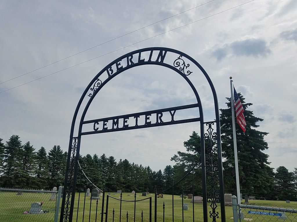 Berlin Cemetery, Berlin, LaMoure County, North Dakota Flickr