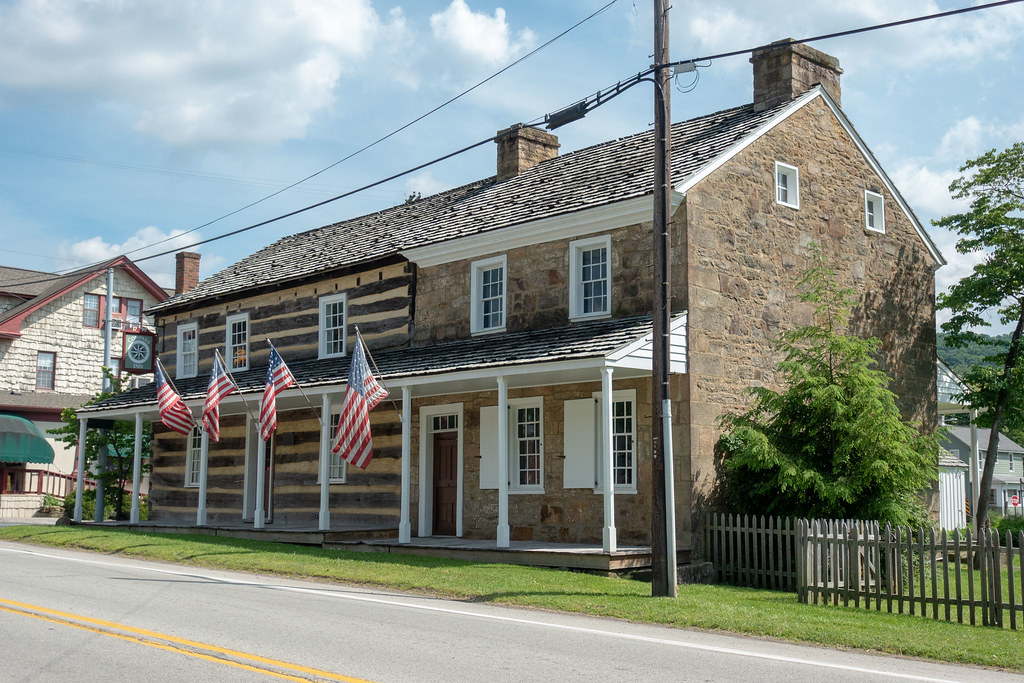 CompassInn100 Compass Inn, Laughlintown, PA View from US … Flickr