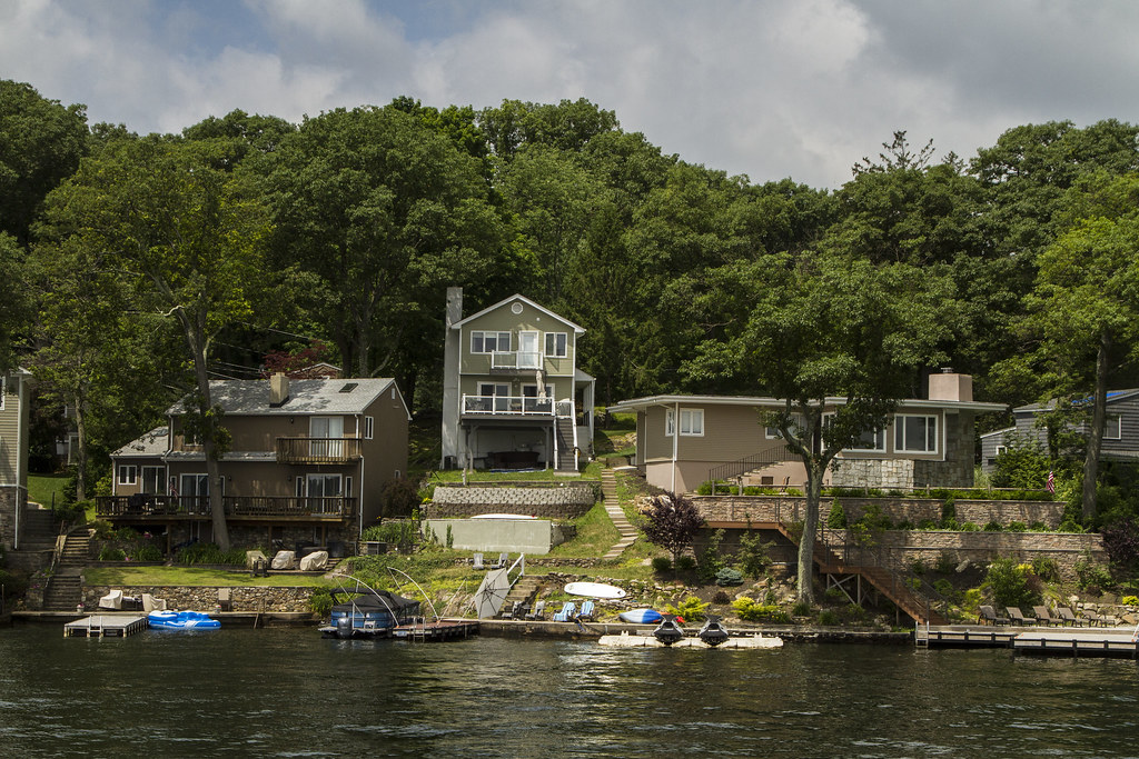 Houses on Lake Hopatcong New Jersey dareangel_2000 Flickr