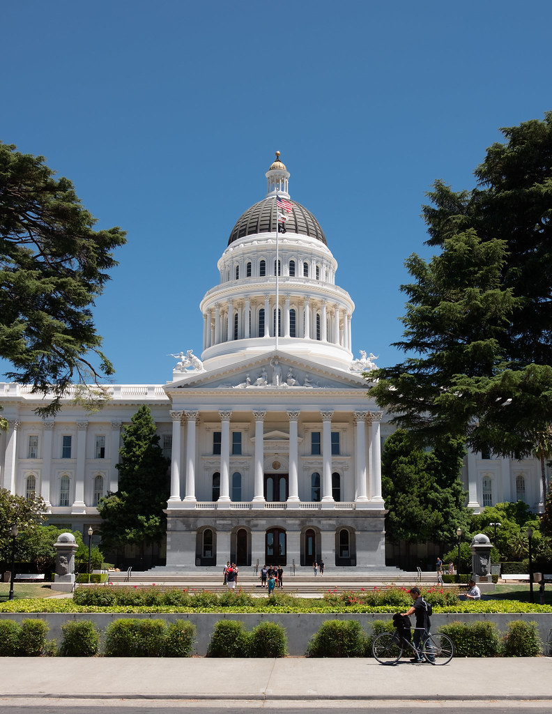 California State Capitol Museum 100+ ºF today, quiet city!… Flickr