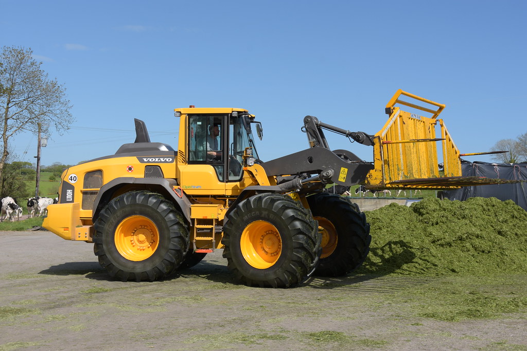 Volvo L110 H Loader with an OCE Silage Pike A word of than… Flickr