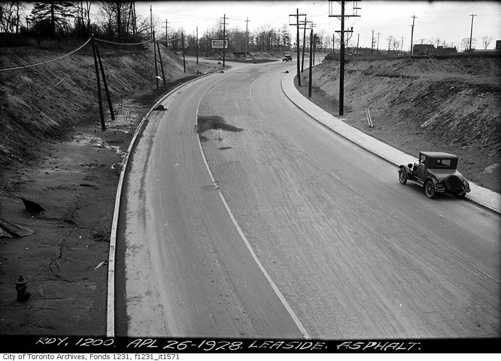 Millwood Road north to Laird Drive Photographer Arthur Go… Flickr