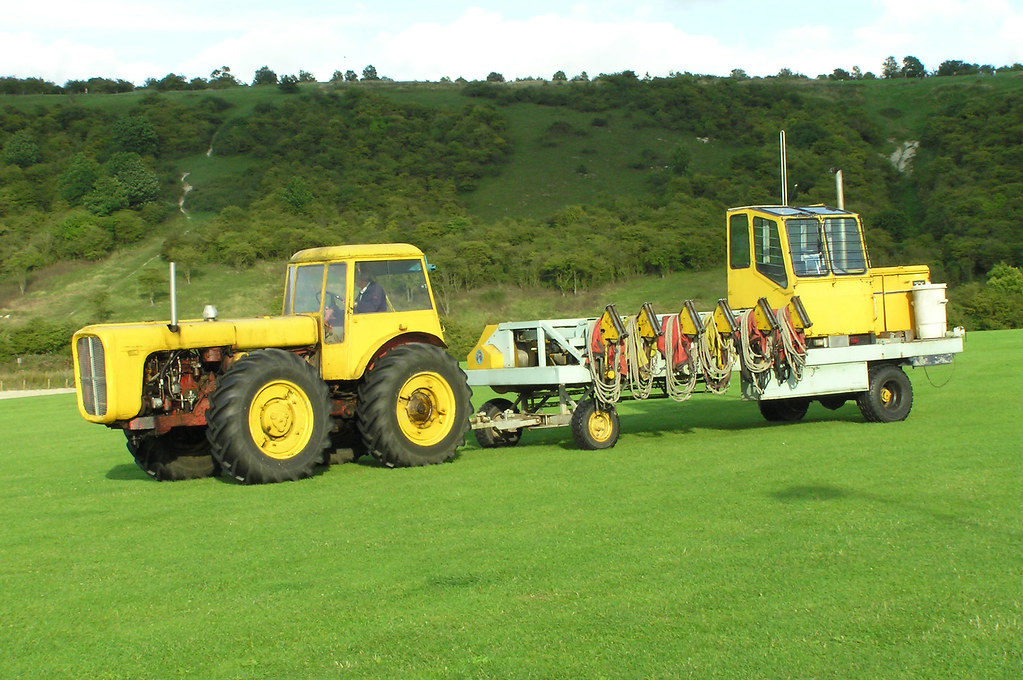 Launching winch Launching winch at the London Gliding Club… Flickr