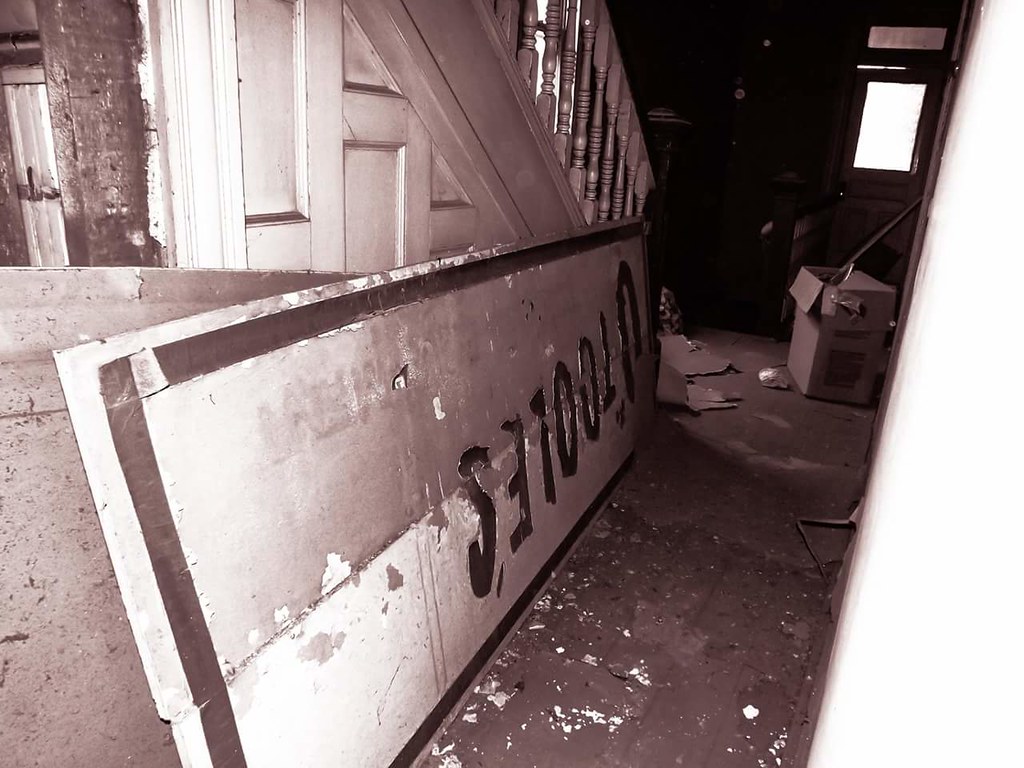 Urban exploring in Monessen, Pennsylvania for a documentar… Flickr