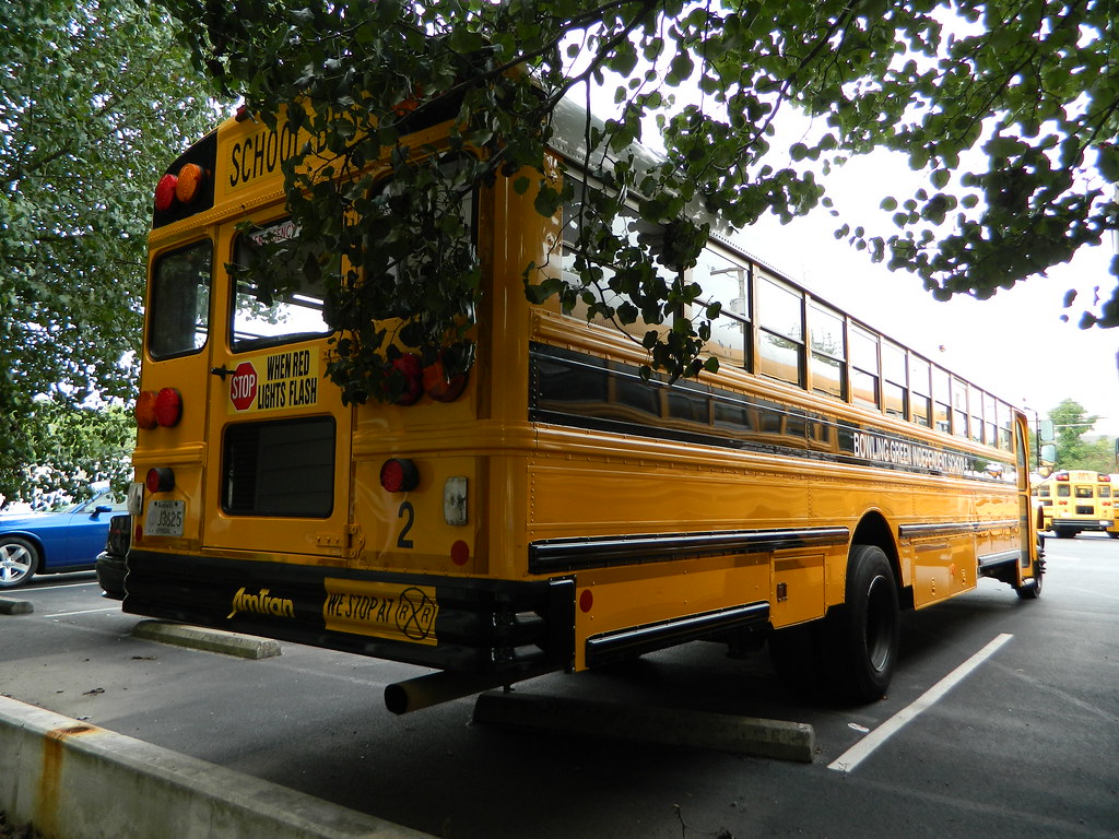 Bowling Green Independent Schools 2 (5) Bus lot Bowling … Flickr