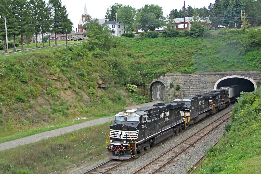 Westbound in Gallitzin The Norfolk Southern tunnels in Gal… Flickr