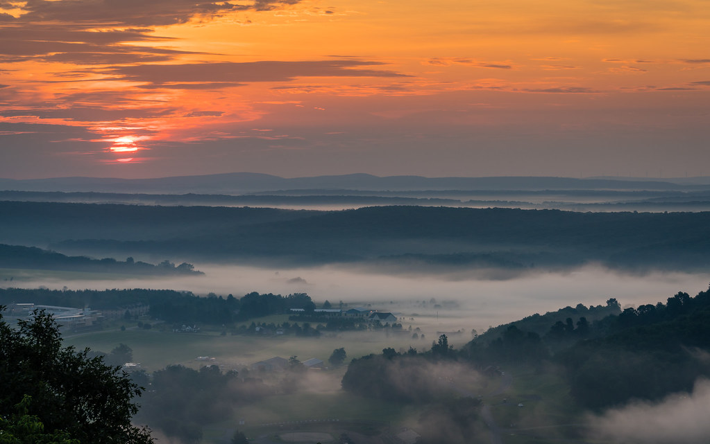 Garrett County Sunrise in McHenry Larry Lamb Flickr