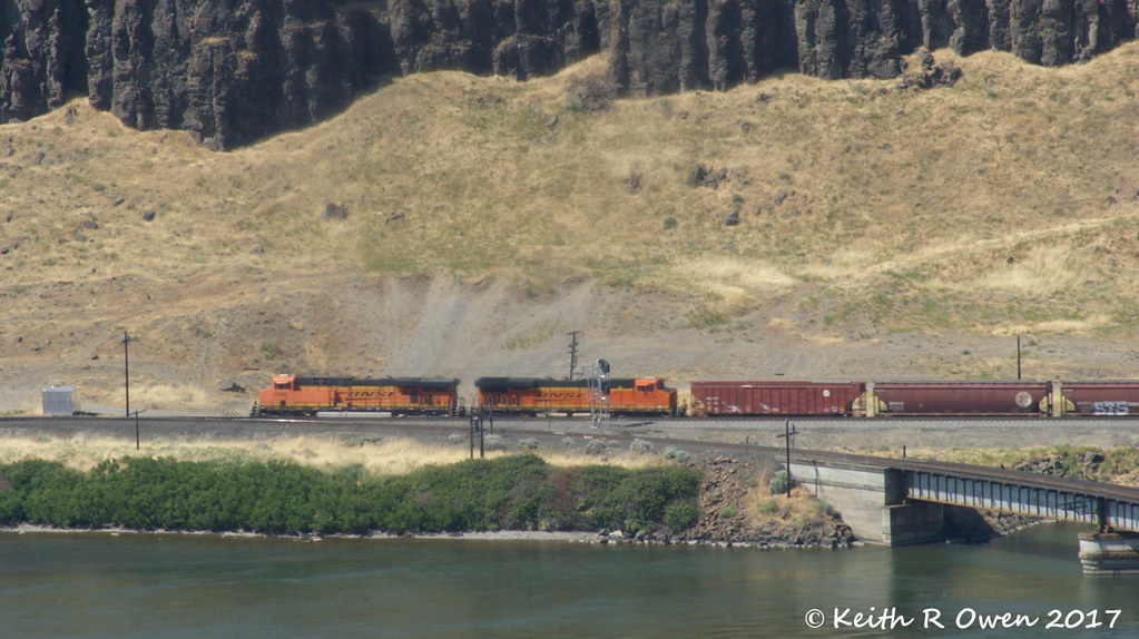 Westbound Grain Train Leaving Wishram, WA. Keith Owen Flickr
