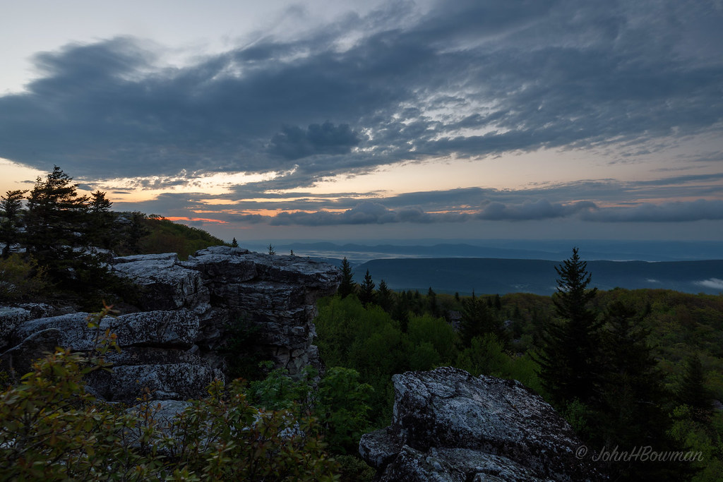 Elevation of Maysville, WV, USA Topographic Map Altitude Map