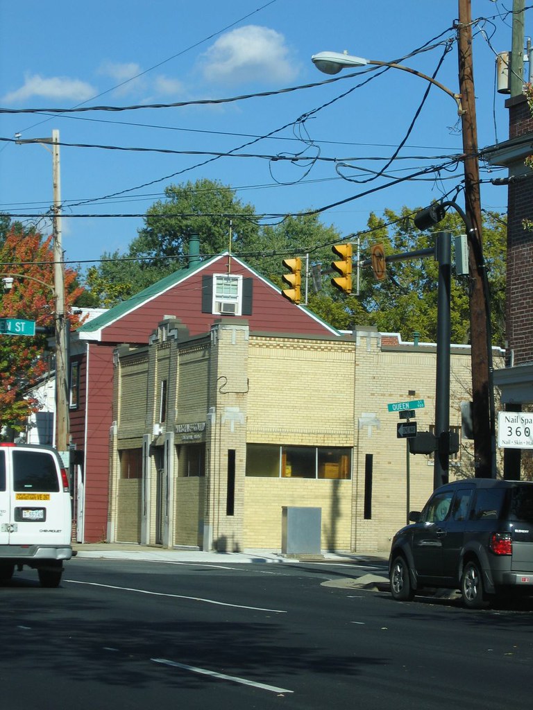 Alexandria art deco HargraveCollins Building This is in… Flickr