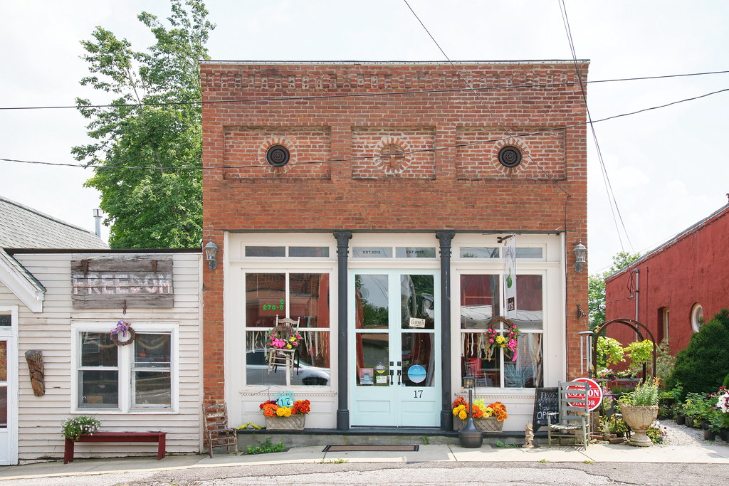 The Frog's Ribbit Florist in Hanson KY 10.6.2018 1260 Flickr