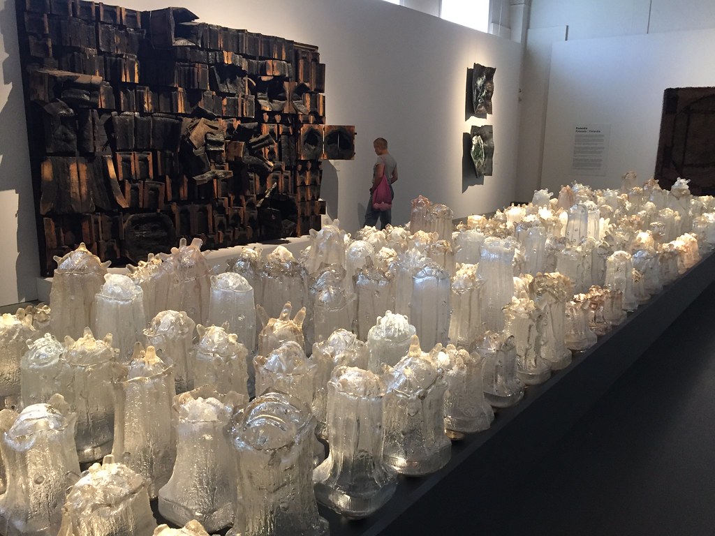 Hand Blown Glass Helsinki Design Museum Made by blowing gl… Flickr