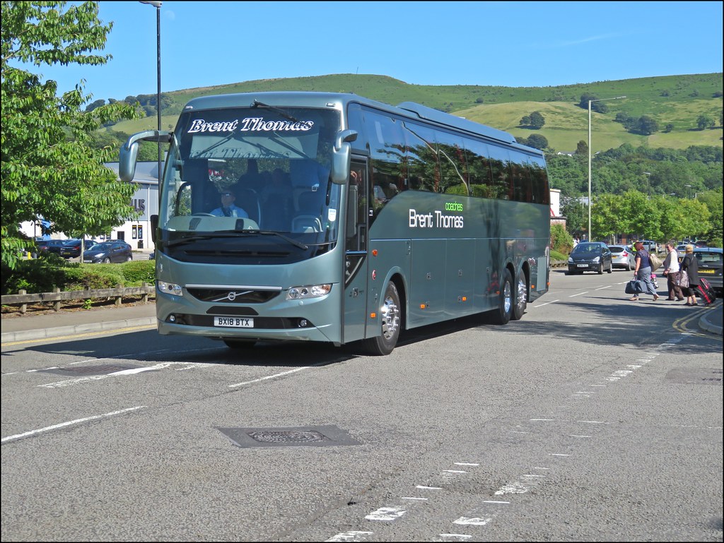 Brent Thomas Coaches BX18BTX Seen in Parc Nantgarw June 20… Flickr