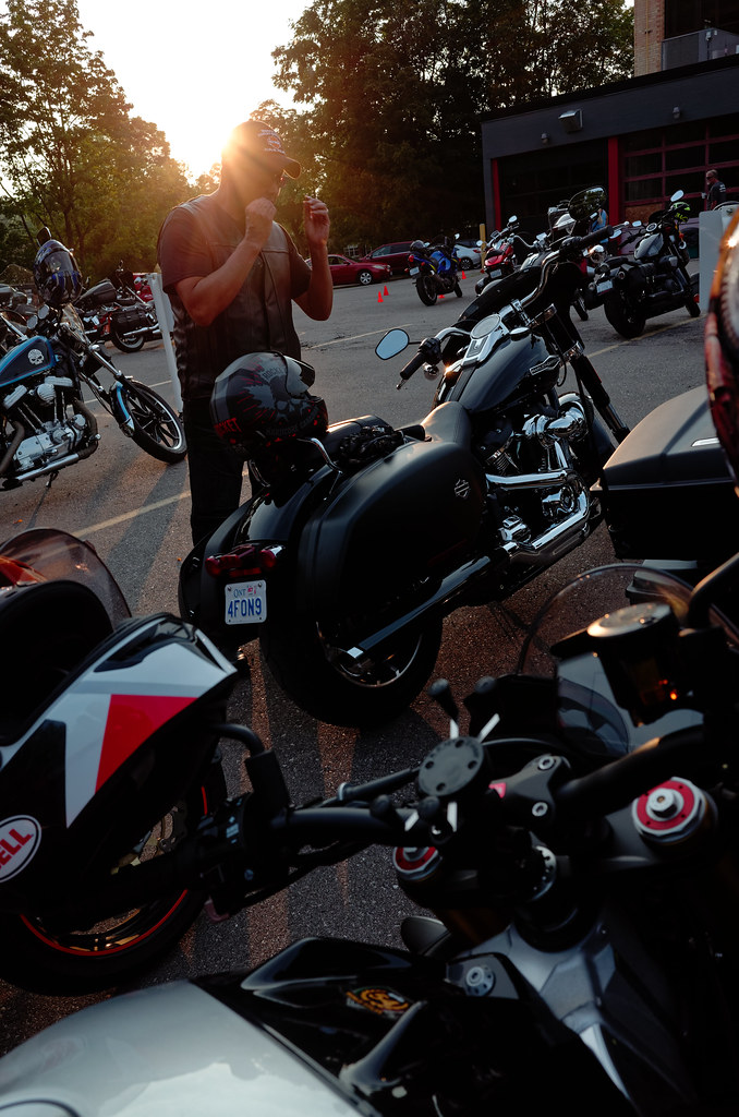 R0021224 "Bike Night in Paris 7 August 2018"; "Bike Night … Flickr