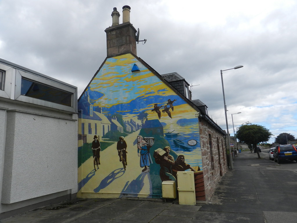 "Saltburn's Past" Mural, Invergordon, August 2018 I made a… Flickr