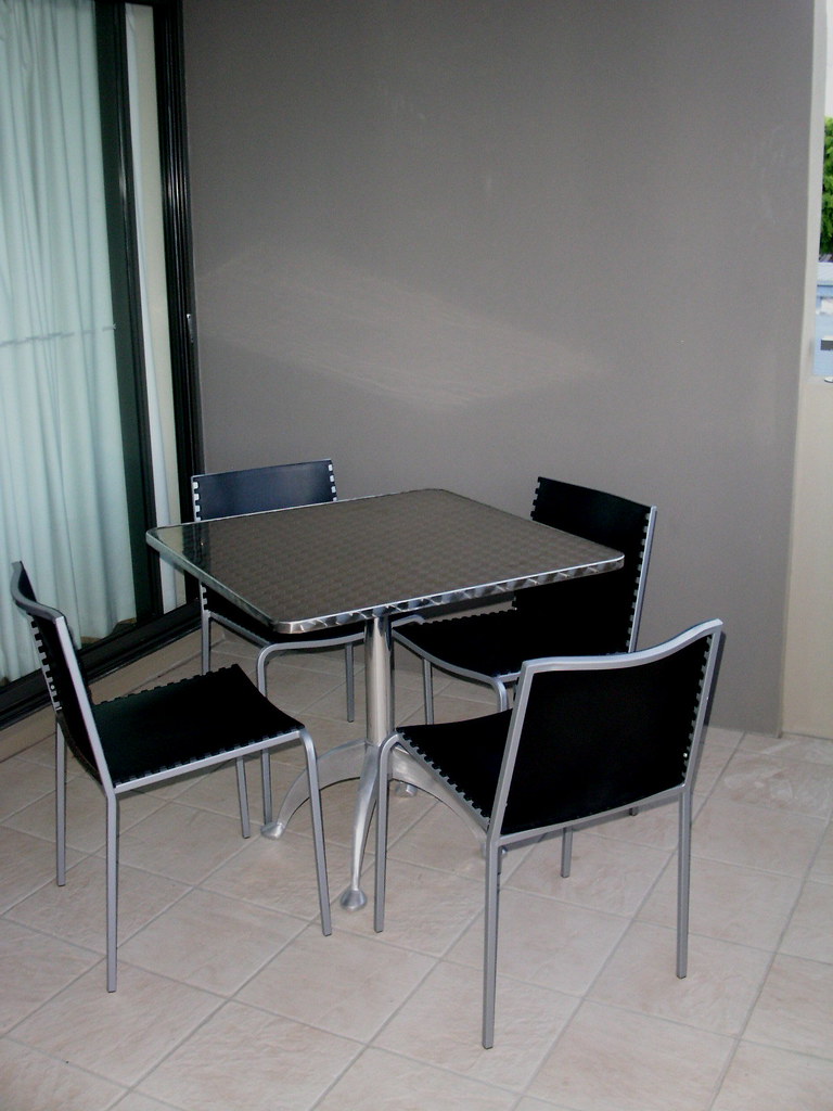 Patio Furniture 26 Russell St., Apt. 8 South Brisbane 4101… Flickr