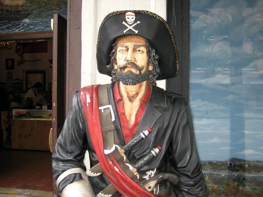 Pirate Statue Taken outside of the New England Pirate Muse… Flickr