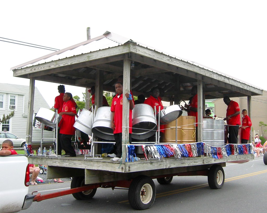 Steel Drums This steel drum band (Golden Hands) came from … Flickr