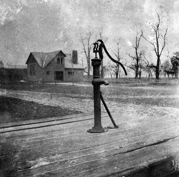 Town Pump Town Pump, located at the intersection of Washin… Flickr