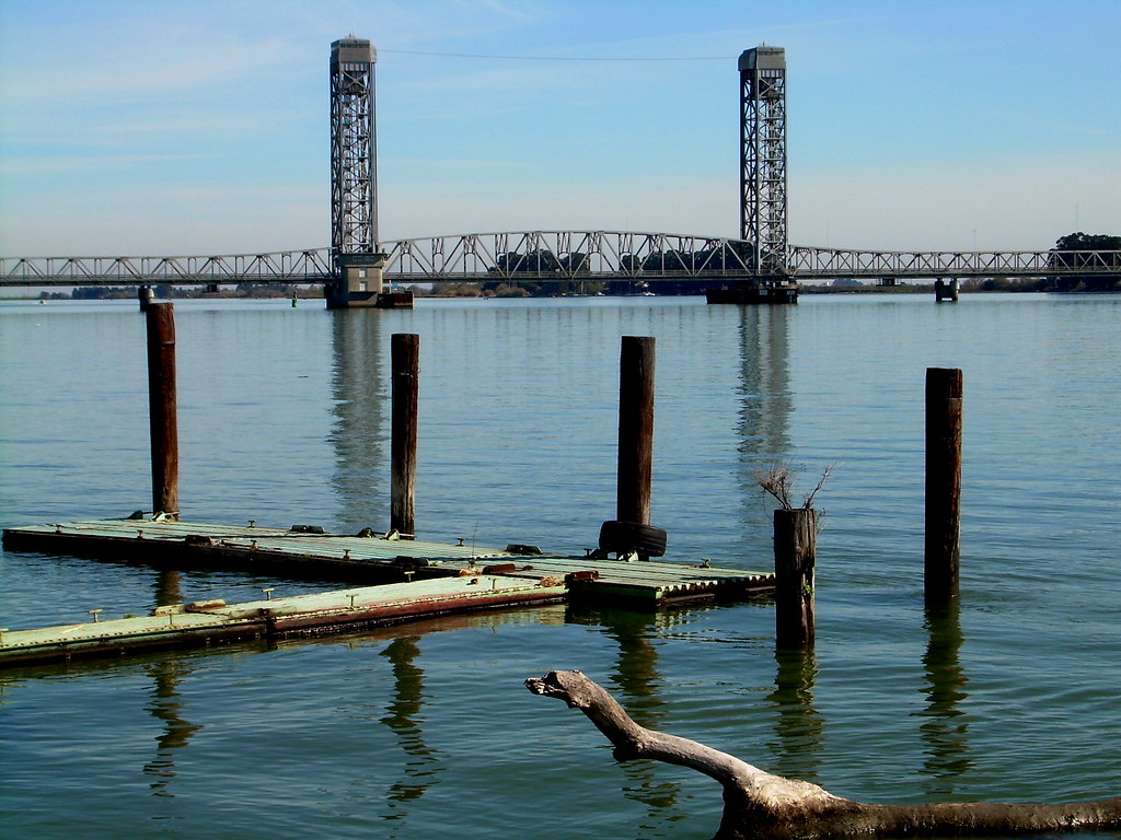 hwy 12 bridge, sacramento river gkjarvis Flickr