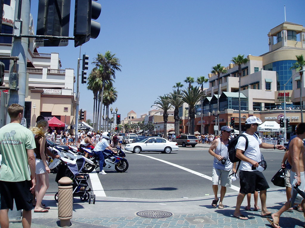 Main Street in Huntington Beach the pier mirtai Flickr