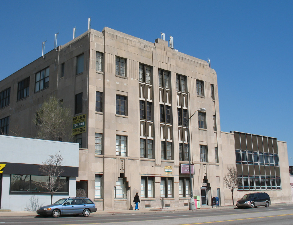 Art Deco Building at 1959 E. Jefferson, Detroit This build… Flickr