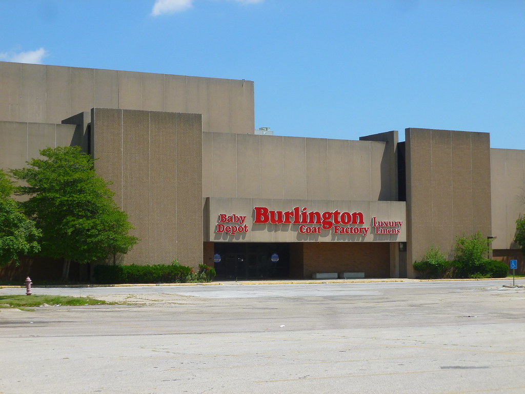 Burlington/former JCPenney Washington Square Mall, India… Flickr