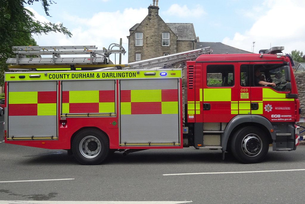 County Durham & Darlington Fire and Rescue Service (NK09 H… Flickr