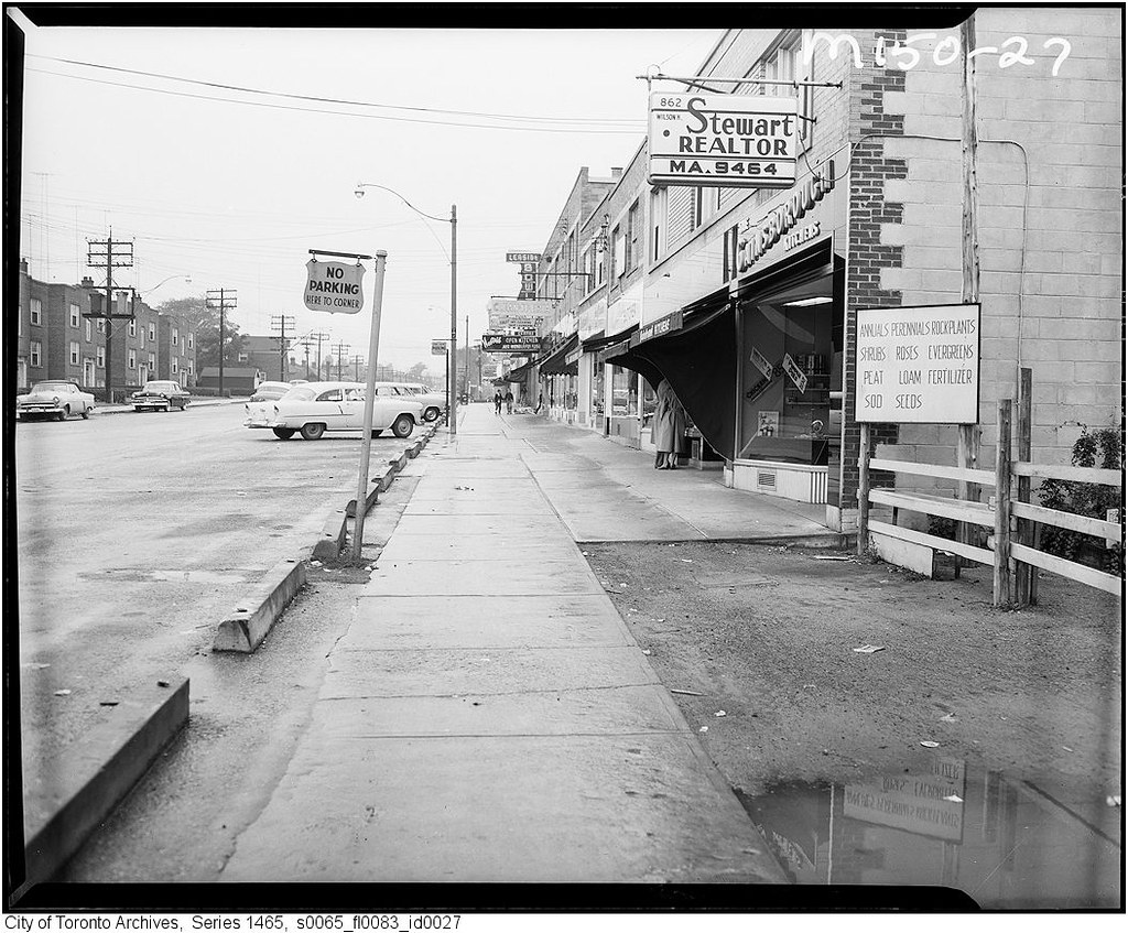 Eglinton Avenue East, north side, west of Laird Drive Flickr