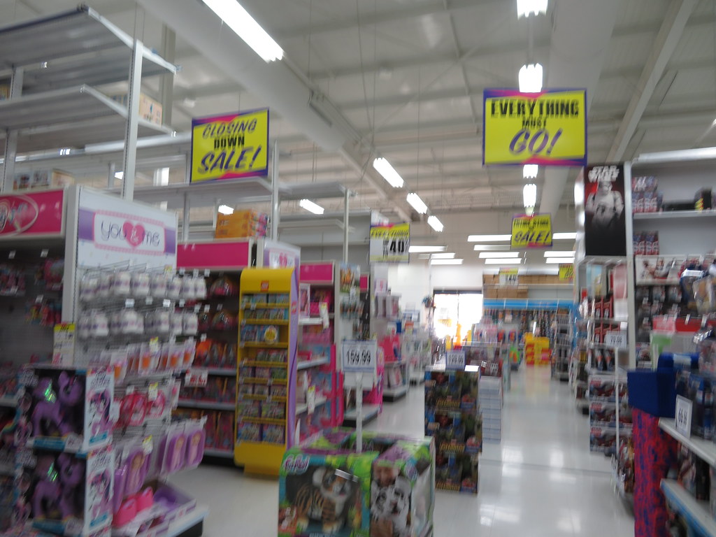 Toys R Us Noarlunga Closing Down Toys R Us store in Noarlu… Flickr