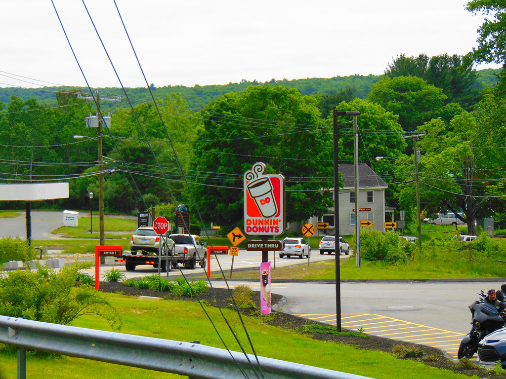 Dunkin' Donuts (Willington, Connecticut) JJBers Flickr