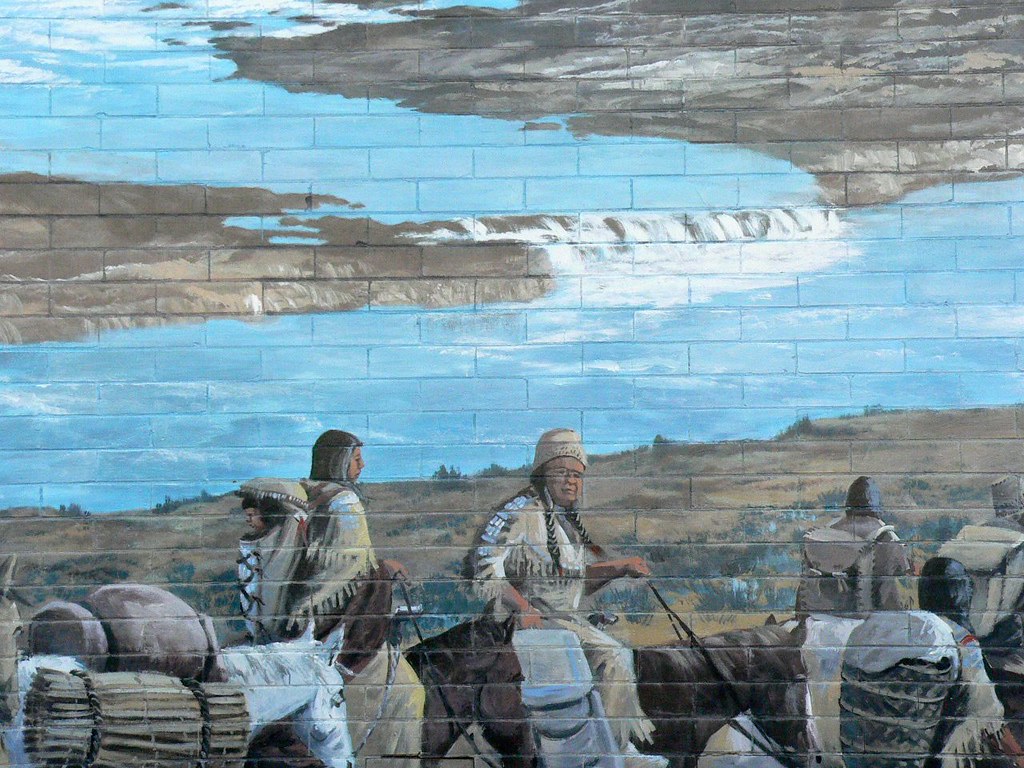 Oregon Trail Mural Celilo Wyam Great FAlls on the Columbia by Robert Thomas in The Dalles Oregon