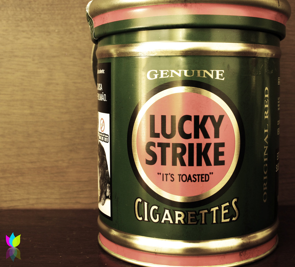 It's Toasted. Genuine Lucky Strike Cigarettes. Eve Dias Flickr