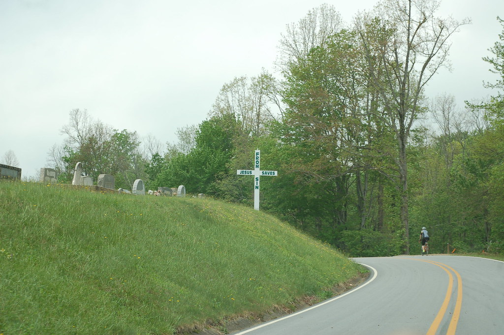 North Carolina Cross These unusual cross signs are found n… Flickr