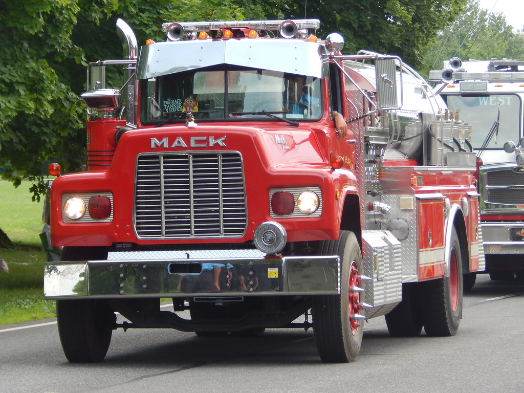 2018 Volunteer Firefighters Parade West Hurley Fire Distri… Flickr