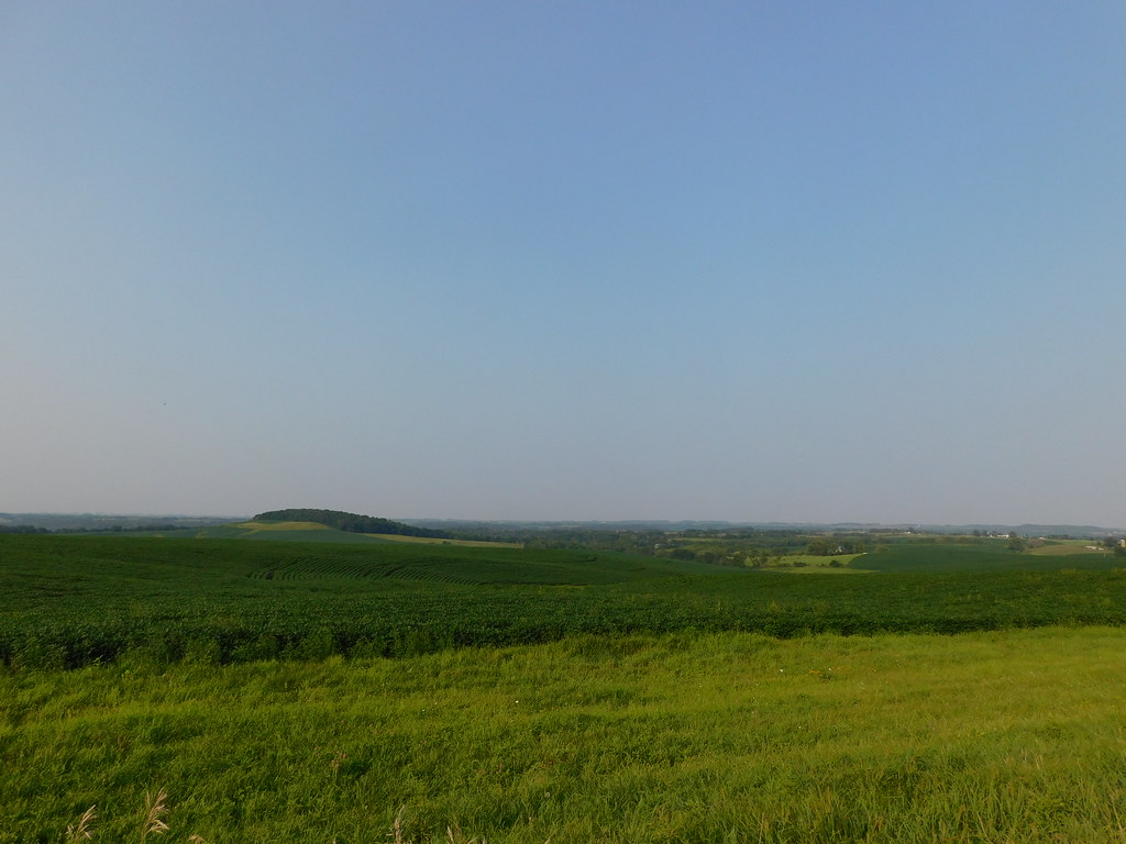 Rolling Hills of Iowa a photo on Flickriver