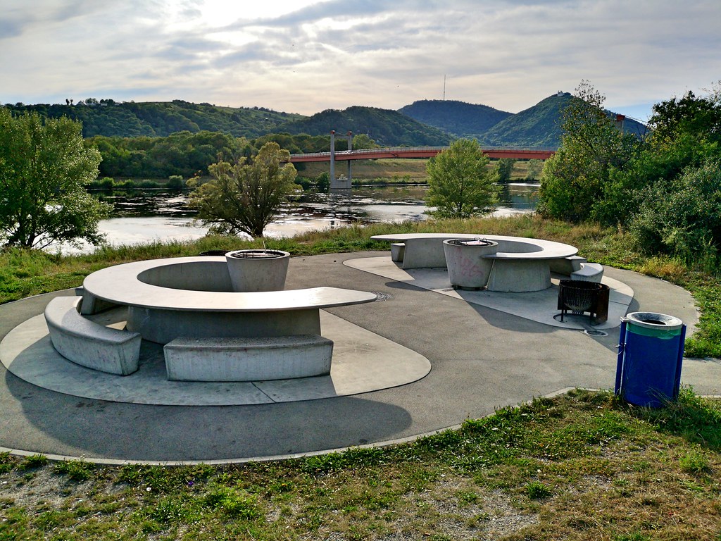 Grill zone Anton Mayer Flickr