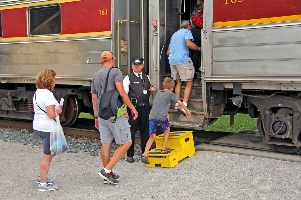 All Aboard After a visit to Hale Farm, passengers board a … Flickr