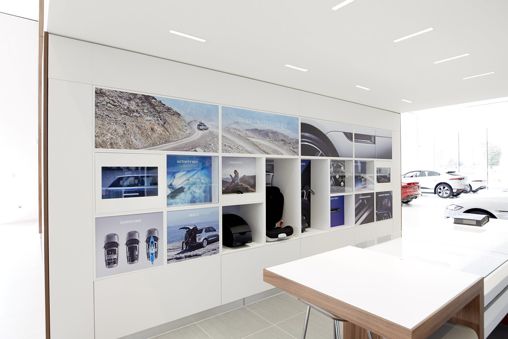 GrangeSwindon003 New Jaguar and Land Rover Swindon Cambria Autos