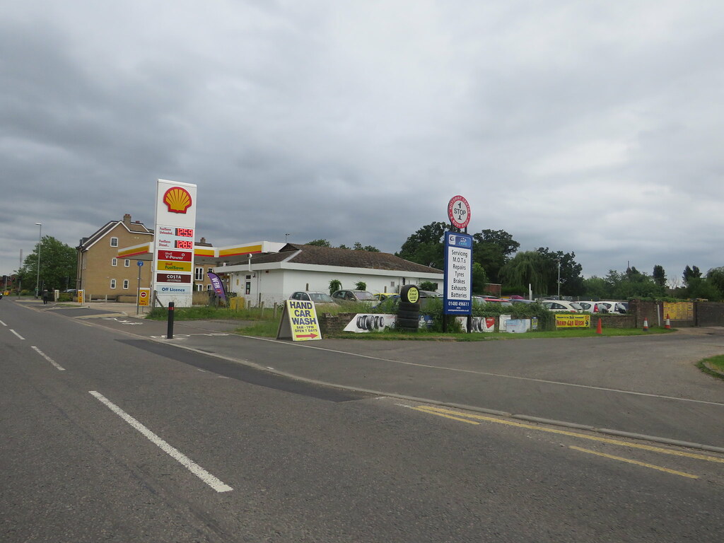 Shell Ramsey Road, St Ives, Cambridgeshire 1 Shell for a… Flickr