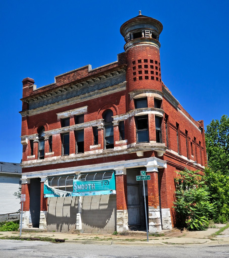 Club Smooth, Saginaw, MI An abandoned building, 811 Lapeer… Flickr