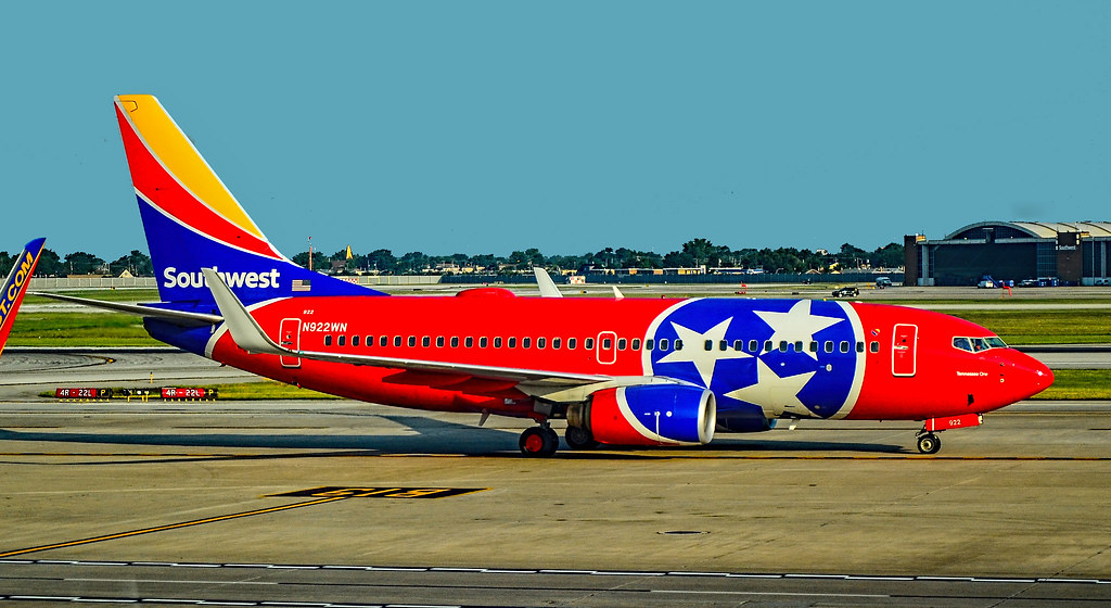 N922WN Southwest Airlines Boeing 7377H4 s/n 32461 “Tennes
