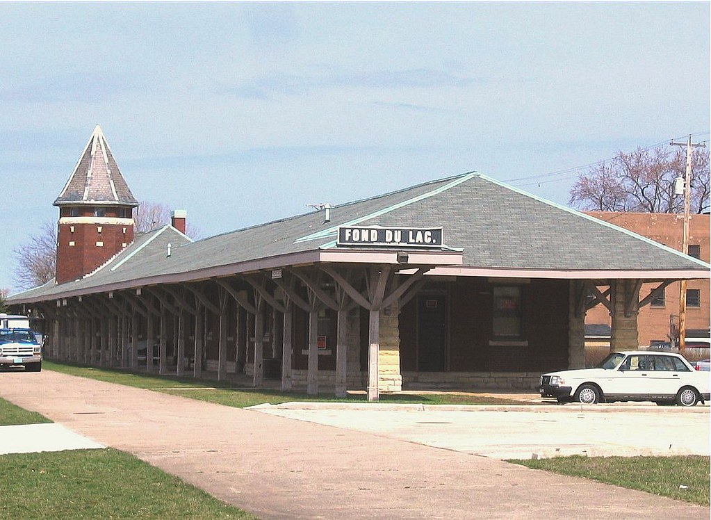 Fond du Lac, WI train station Former Chicago & Northwester… Flickr