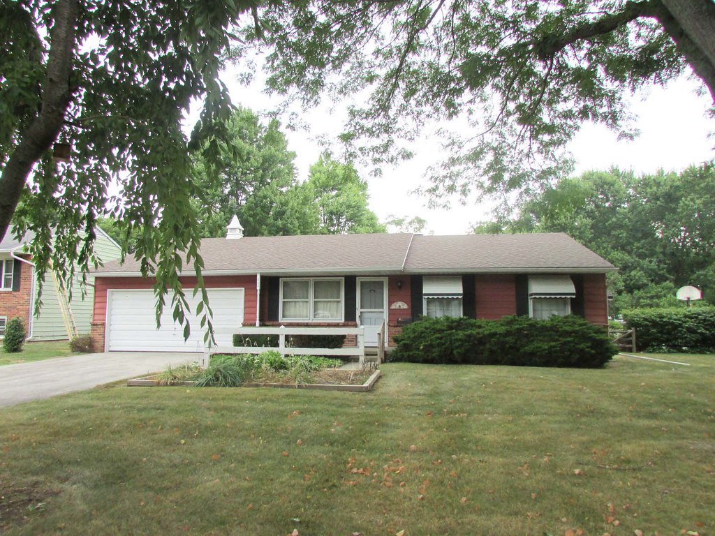 Maples Street Auction Flickr