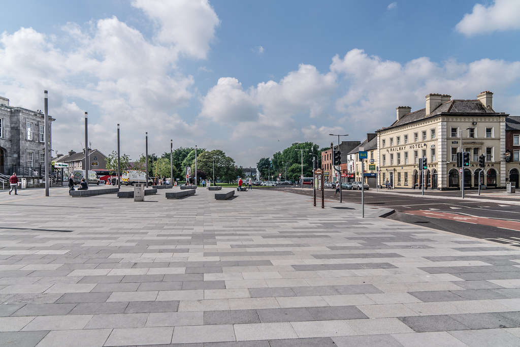 COLBERT STATION AND NEARBY [PARNELL STREET LIMERICK CITY]… Flickr